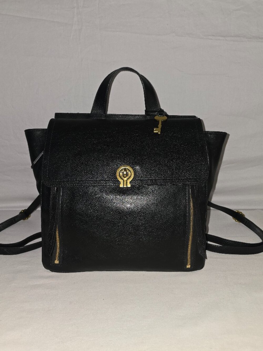 Fossil Amelia LG Black Pebbled Leather Flap Convertible Backpack Shoulder Bag